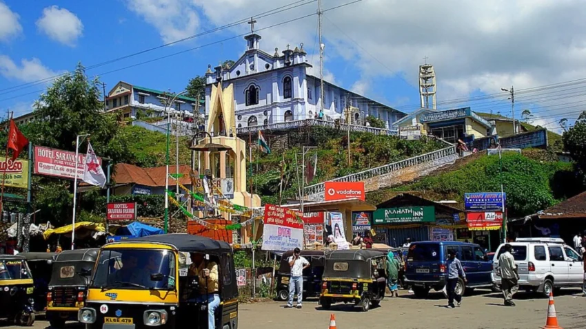 Munnar local transport guide for tourists